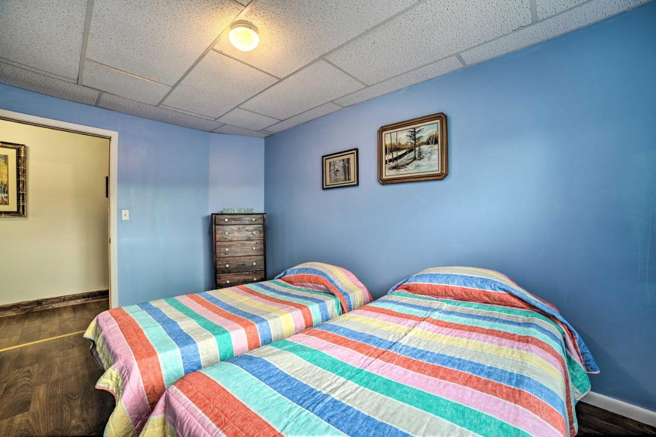 Walkable St Ignace Condo With Lake Huron Views Saint Ignace Kültér fotó
